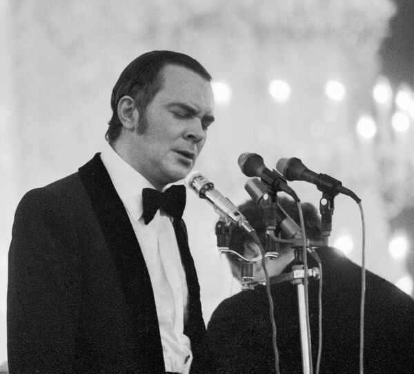 Муслим Магомаев Муслим Магомаев - Sputnik Молдова