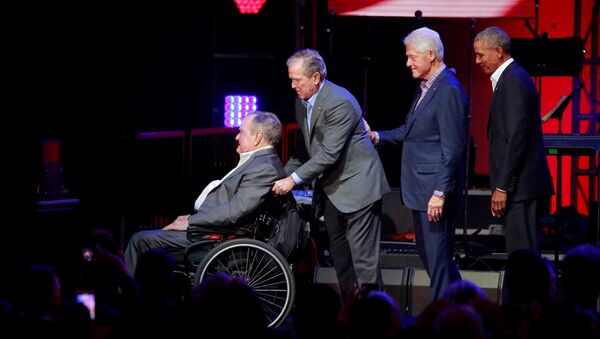Джордж Буш старший и еще три президента США - Sputnik Молдова