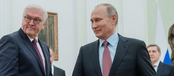 Президент РФ Владимир Путин встретился с президентом ФРГ Франком - Вальтером Штайнмайером Президент РФ Владимир Путин встретился с президентом ФРГ Франком - Вальтером Штайнмайером - Sputnik Молдова
