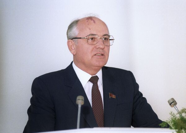 Михаил Горбачев - Sputnik Молдова
