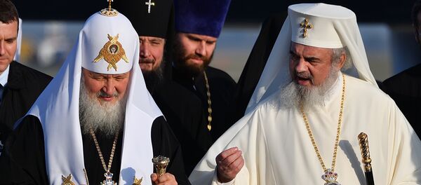 Patriarhul Kiril și Patriarhul Daniel la București - Sputnik Moldova