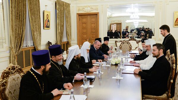 Negocieri între Patriarhii Daniel și Kirill - Sputnik Moldova-România