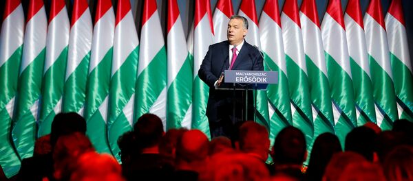 Hungarian Prime Minister Viktor Orban speaks during his state-of-the-nation address in Budapest, Hungary, February 10, 2017. Among world leaders, Orban is known as one of Soros' most outspoken critics. - Sputnik Moldova