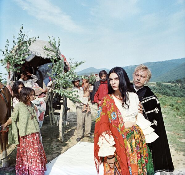 Признание цыганского барона: почему ромы до сих пор воруют невест в Молдове - Sputnik Молдова