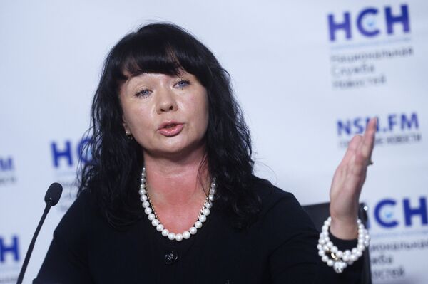 Официальный представитель жены Армена Джигарханяна Элина Мазур Официальный представитель жены Армена Джигарханяна Элина Мазур - Sputnik Молдова