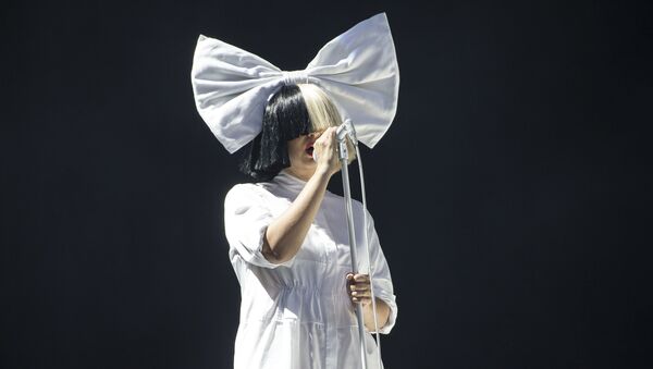 Singer Sia performs as part of the V Festival at Hylands Parks, Chelmsford. (File) - Sputnik Moldova-România