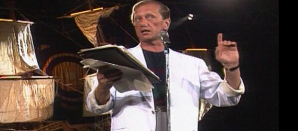 Выступление Михаила Задорнова в Ялте в 1992 году. Архивные кадры - Sputnik Молдова