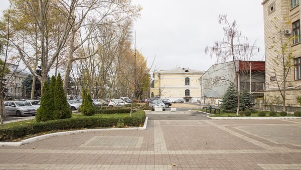 Сквер Национальной библиотеки Молдовы - Sputnik Moldova