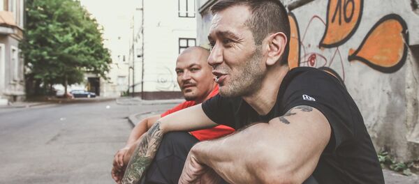 La Familia La Familia - Sputnik Moldova-România