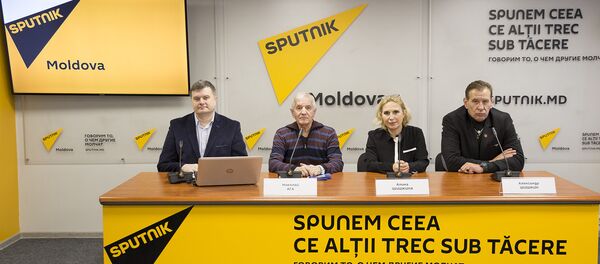 Евгений Паскарь, Николай Ага, Алина Шишкина и Александр Шишкин - Sputnik Молдова