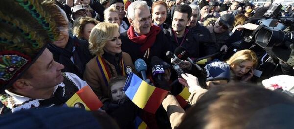 Liviu Dragnea, Gabriela Firea - Sputnik Moldova-România