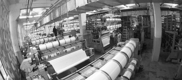 Asocia Industrială de Tricotaj „Steaua Roșie, secția de tricotaj   - Sputnik Moldova