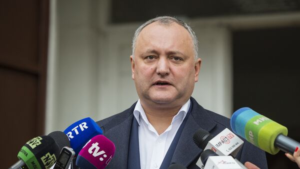 Президент Игорь Додон на референдуме по отставке мэра в Кишиневе - Sputnik Молдова