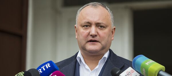 Президент Игорь Додон на референдуме по отставке мэра в Кишиневе - Sputnik Молдова