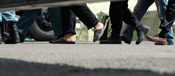 Палаточный лагерь для мигрантов в Москве - Sputnik Moldova