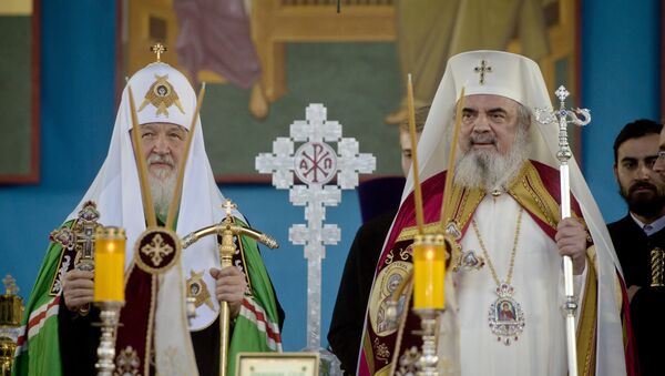 Patriarhul Kiril și Patriarhul Daniel la București - Sputnik Moldova-România