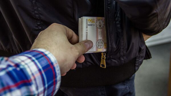 Bancnote cu nominalul de 100 lei moldovenești - Sputnik Молдова