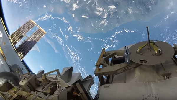Астронавт NASA снял Землю на видео, находясь в открытом космосе - Sputnik Молдова