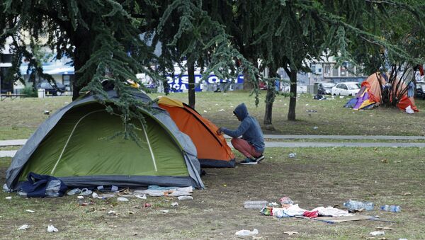 Лагерь мигрантов в Белграде - Sputnik Молдова