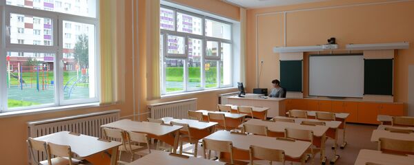 Una escuela  - Sputnik Moldova