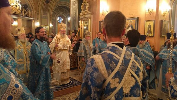Patriarhul Daniel oficiază Sfânta Liturghie la Moscova - Sputnik Moldova-România
