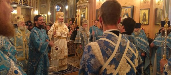 Patriarhul Daniel oficiază Sfânta Liturghie la Moscova - Sputnik Moldova-România