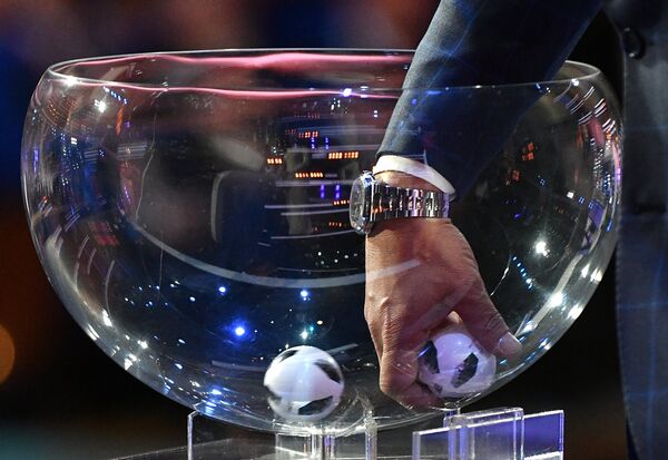 Официальная жеребьевка чемпионата мира по футболу 2018 - Sputnik Молдова