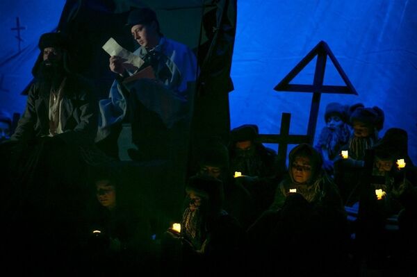 Спектакль театра С улицы Роз Мертвые души, режиссер Юрий Хармелин  - Sputnik Молдова
