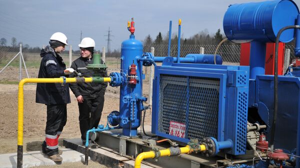 Компрессорная установка месторождения природного газа. - Sputnik Moldova