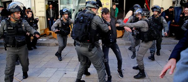 Altercații între palestinieni și poliția de frontieră a Israelului - Sputnik Moldova-România