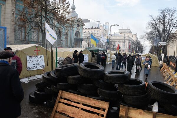 Сторонники М. Саакашвили в палаточном городке у здания Верховной Рады Украины в Киеве - Sputnik Молдова
