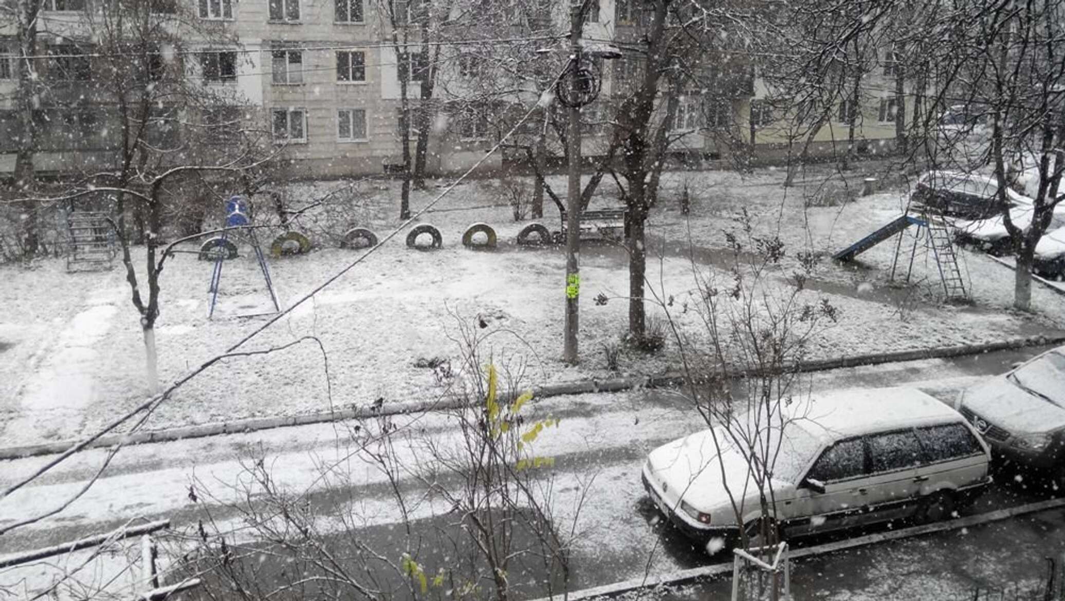 Снег в Астрахани 2022. Снег в Астрахани. Астрахань выпал снег. Астрахань в январе.