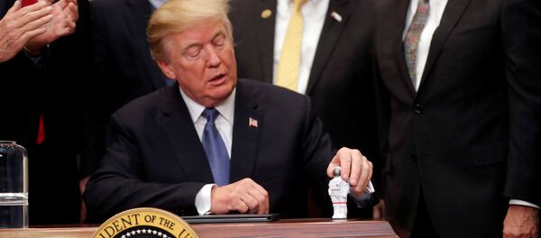 Дональд Трамп - Sputnik Moldova-România