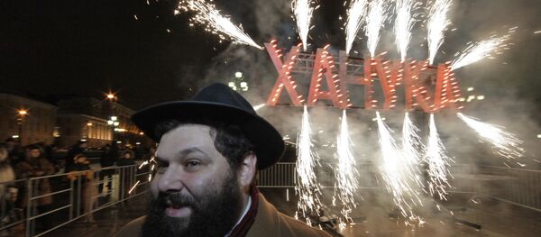 Торжества в честь еврейского праздника Ханука на Манежной площади - Sputnik Молдова