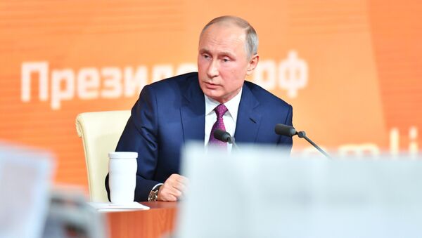 Ежегодная большая пресс-конференция президента РФ Владимира Путина - Sputnik Moldova-România