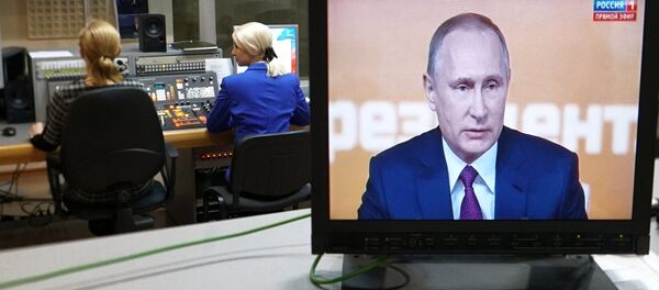Трансляция пресс-конференции президента РФ В. Путина - Sputnik Молдова