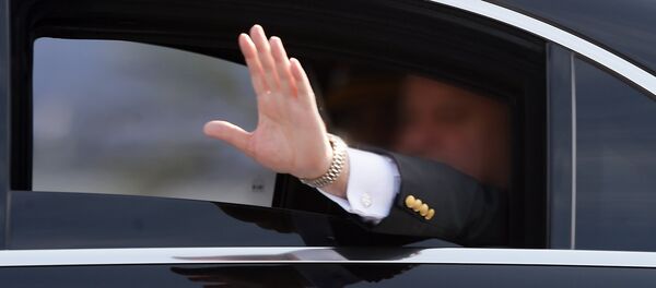 Высокопоставленный чиновник в машине - Sputnik Moldova