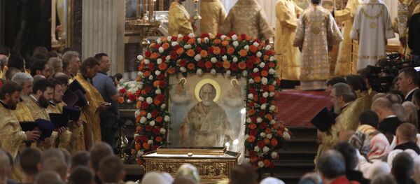 Встреча ковчега с мощами святителя Николая Чудотворца - Sputnik Молдова