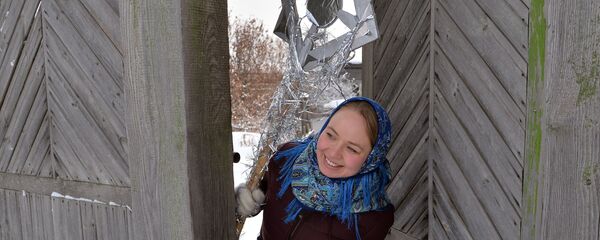 Святочные гадания и колядки Святочные гадания и колядки - Sputnik Молдова