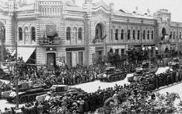 Кишинев, 1940 год - парад советских войск - Sputnik Молдова