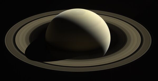 Снимок планеты Сатурн сделанный зондом Кассини - Sputnik Молдова