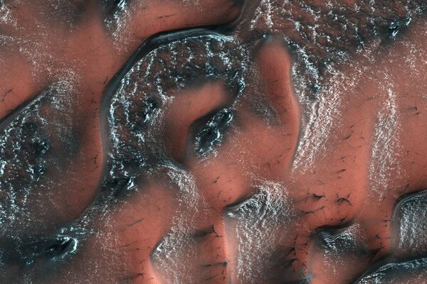 Снежные дюны на Марсе - Sputnik Молдова
