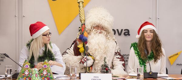 Что просят дети у Мош Крэчуна на Новый год - Sputnik Молдова