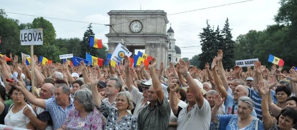 Антиправительственный митинг в центре Кишиневе DA - Sputnik Молдова