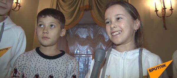 Участники Ты супер! Танцы. Впечатления детей от поездки в Санкт-Петербург - Sputnik Молдова