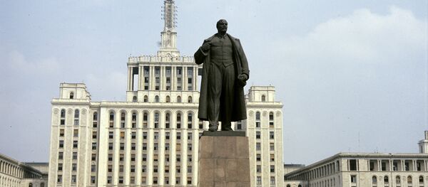 Издательство Scinteia и памятник Ленину - Sputnik Молдова