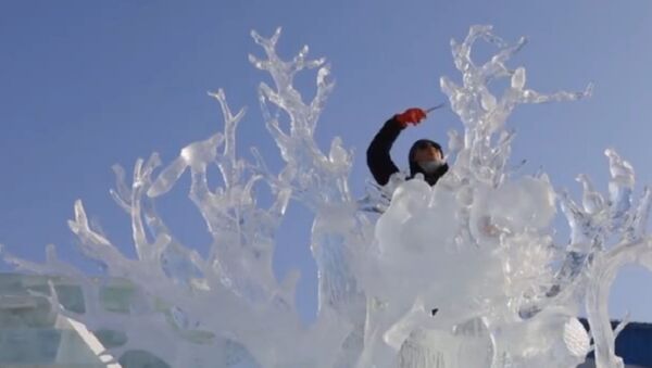 Фестиваль ледяных скульптур в Харбине - Sputnik Молдова