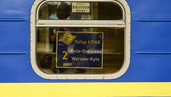 Un train Kiev-Varsovie - Sputnik Moldova