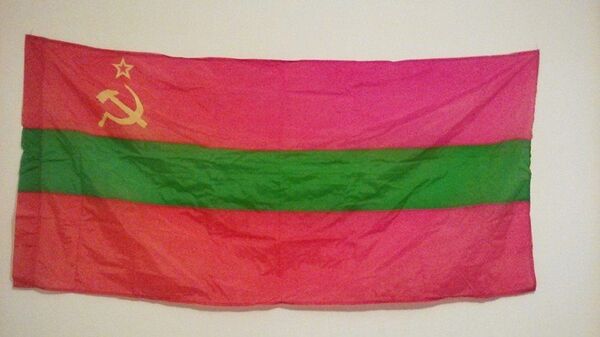 Флаг Молдавской Советской Социалистической Республики (1952 - 1990) - Sputnik Молдова