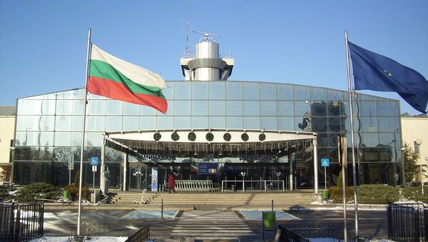 Sofia Airport. In front of Terminal 1 - Sputnik Moldova-România